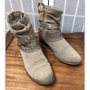 Tanara, Women, boots,brown,Decorated, Belt,size6.: